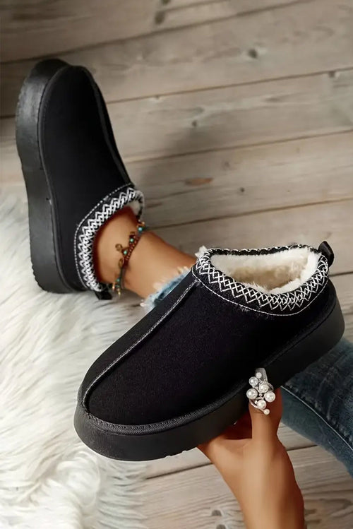 Cozy Snow Boots Plush Lined For Warm Winter Comfort