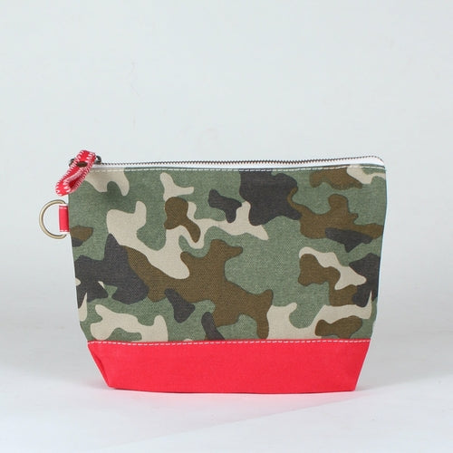 Venture Camo Zip Top Pouch Travel Ready