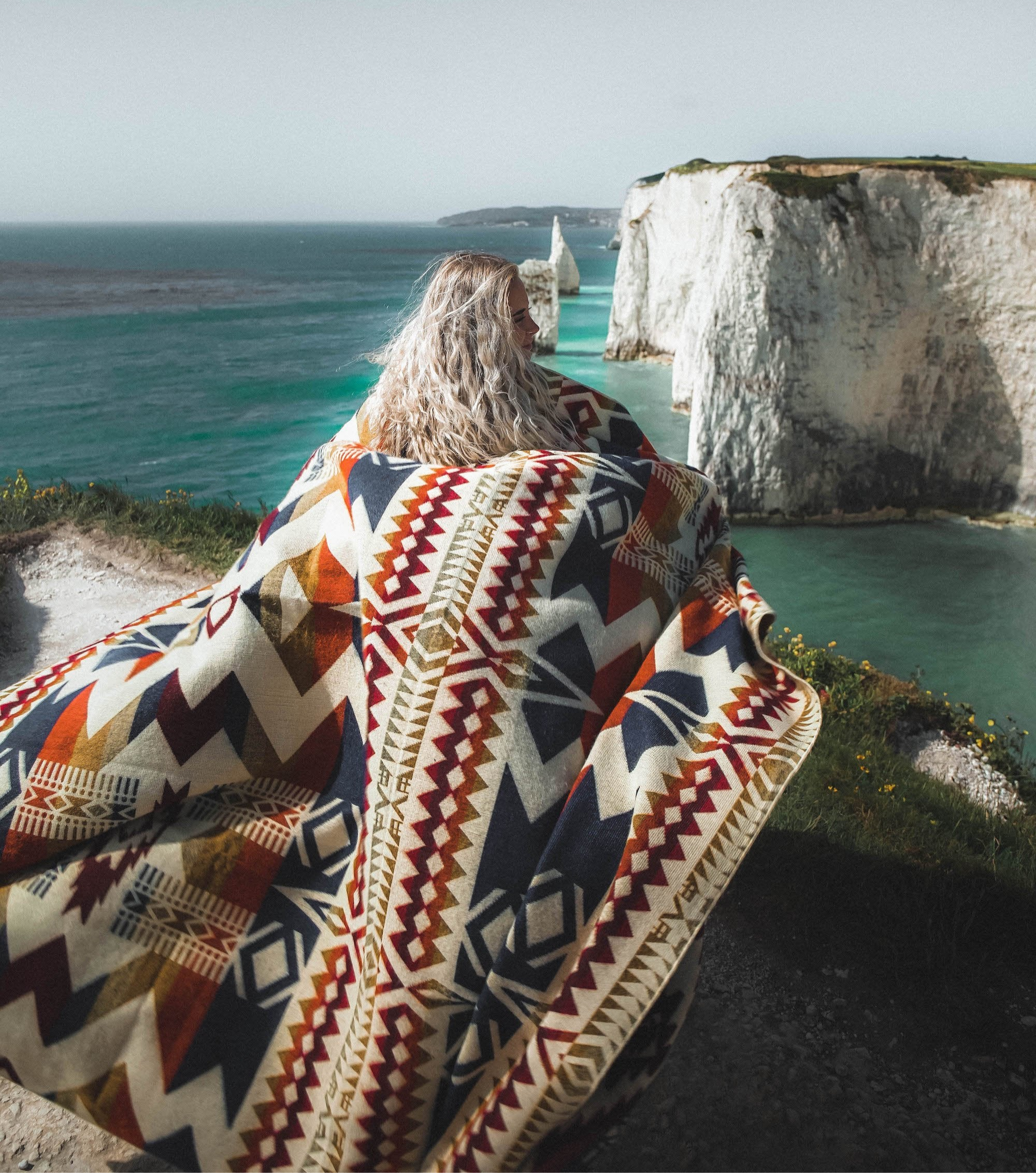 Awa Blanket Aztec Pattern For Cozy Outdoors