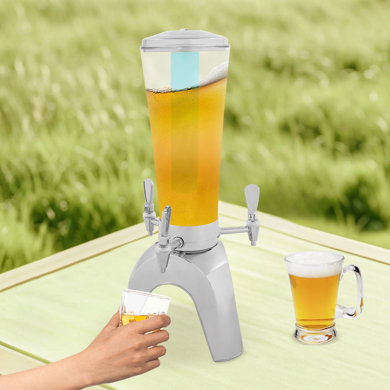 3 Tap Beer Dispenser With Built In Ice Chamber Holds 3L