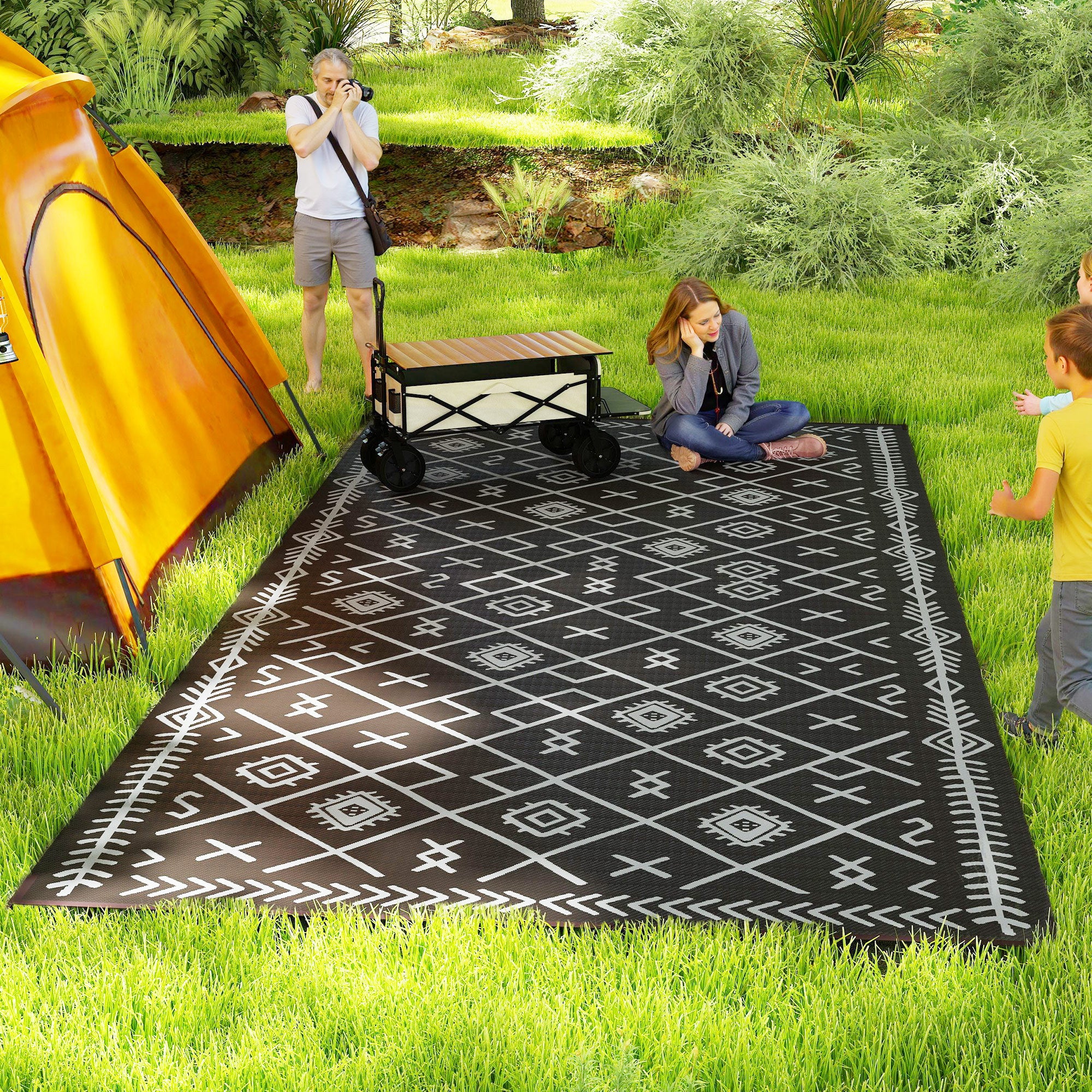 Stunning Outdoor Rug Reversible Waterproof With Bag Included