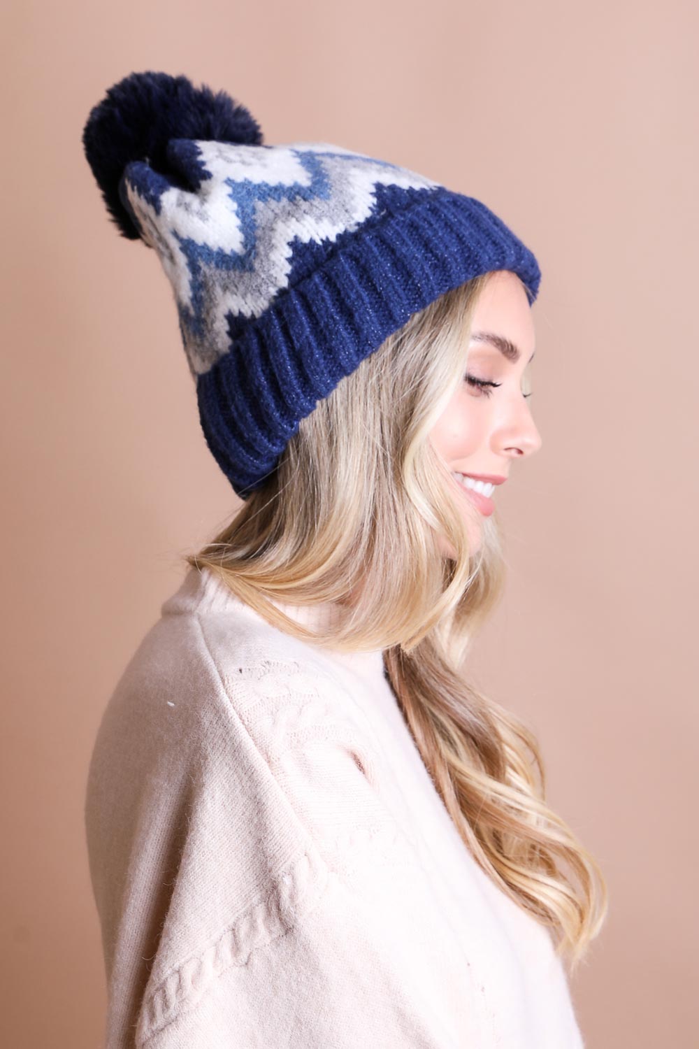 Cozy Pom Beanie With Shaggy Lining