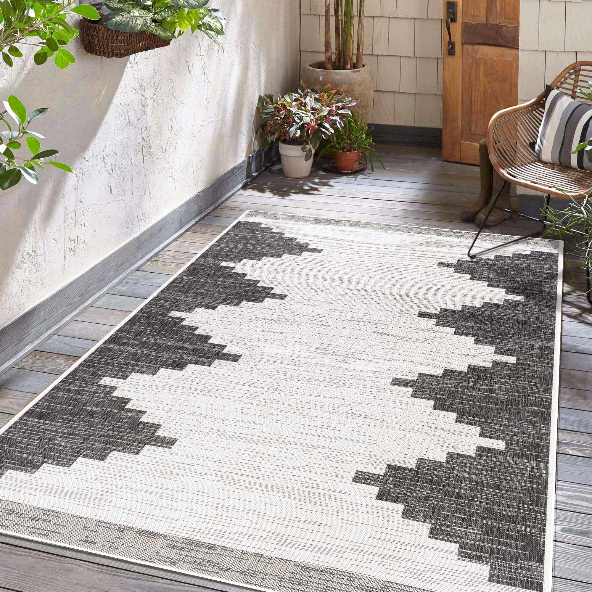 Stunning Outdoor Rug With Aztec Pattern Easy To Clean
