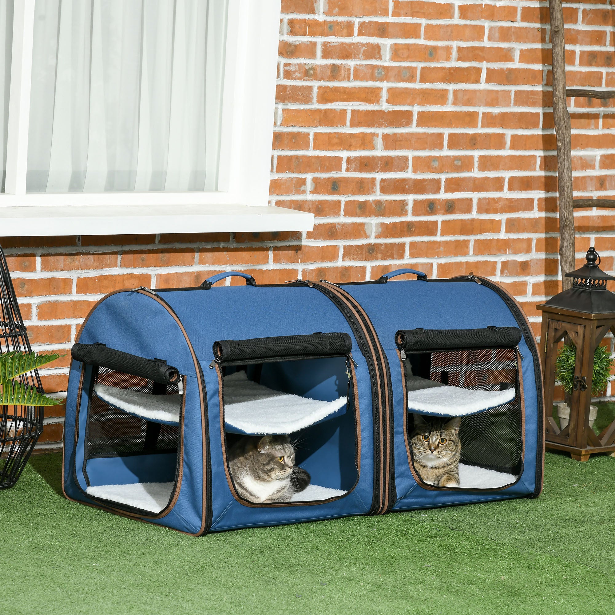 Twin Compartment Cat Kennel With Cushions